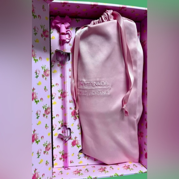 Stanley & Love Shack Fancy Colab NWT SS Tumbler/straw/topper/dust bag/Gift Boxed - Picture 4 of 11
